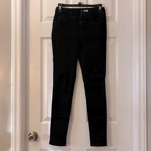 Women Juniors Black Wallflower Jeans/pants, size 5